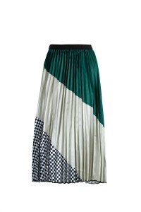Pleated 3/4 length printed skirt 